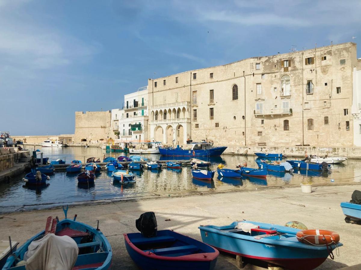Antigua Historia Monopoli Exterior photo